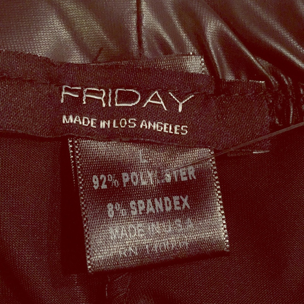 NWOT Friday black leggings USA